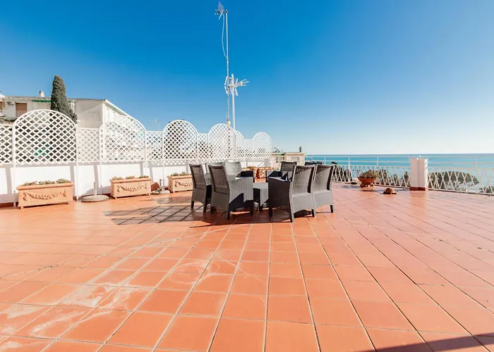 H11 Tuttomare Terrazzo - Parcheggio San Remo