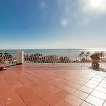 H11 Tuttomare Terrazzo - Parcheggio * Sanremo