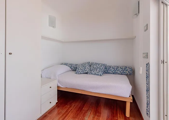 H11 Tuttomare Terrazzo - Parcheggio *